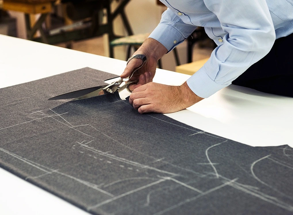 tailor making suit